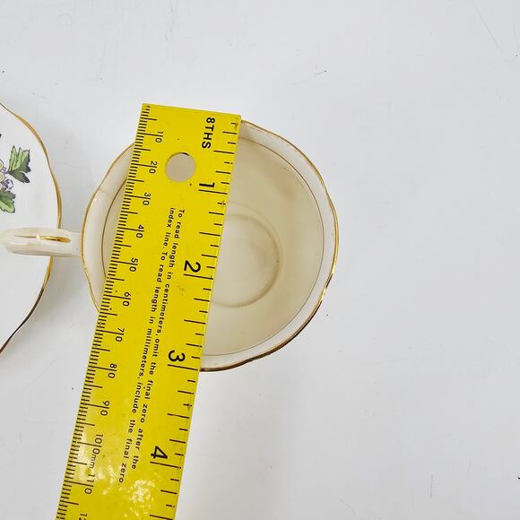 Vintage Royal Albert  Flower of the Month #5 May Hawthorn Teacup & Saucer - Picture 11 of 12